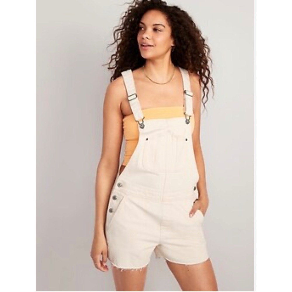 NWT Old Navy Slouchy Straight Cut-Off‎ Jean Shortalls Ecru Sz M Denim Minimalist
